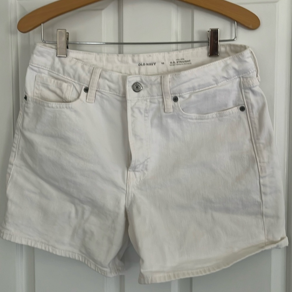 White 5 inch denim shorts